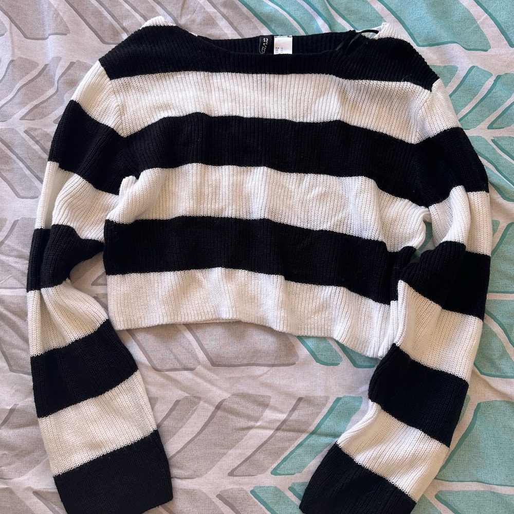 Crop striped sweater from H&M